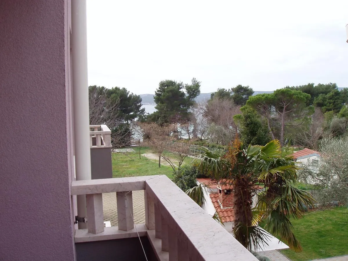 Villa Toni Sveti Filip i Jakov Apartment