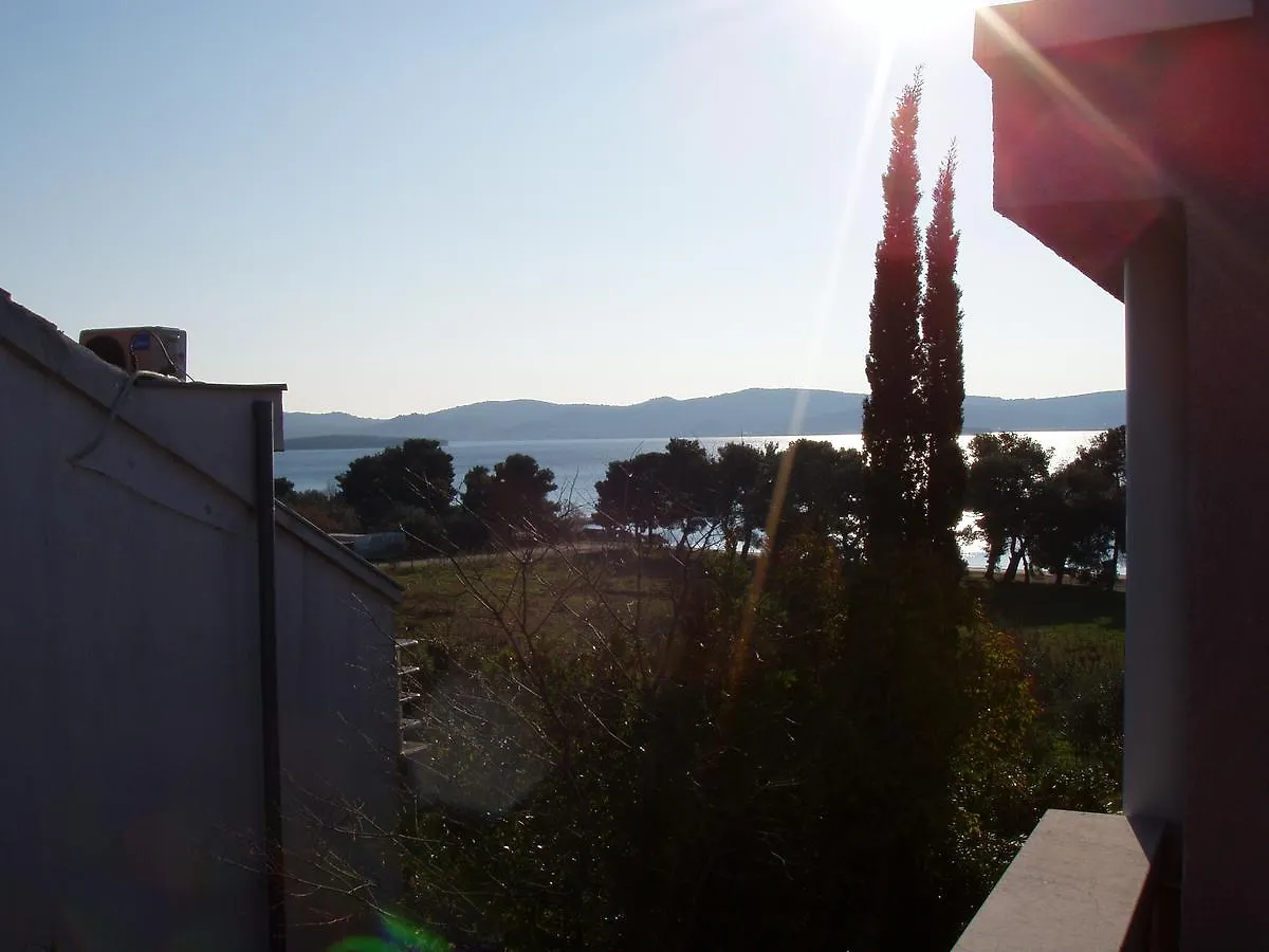 Apartment Villa Toni Sveti Filip i Jakov
